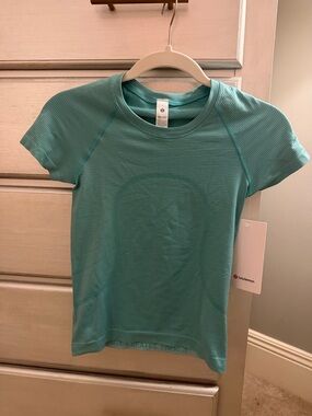 lululemon athletica Short Sleeve Tee in Teal